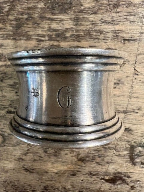 JENNY FINDS Tabletop Vintage Silver Napkin Ring