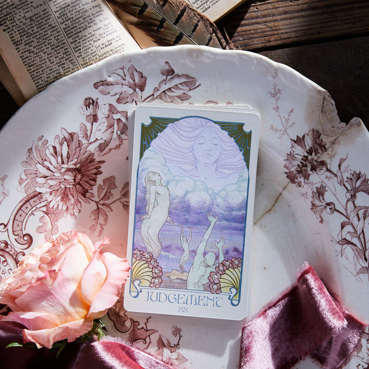 Ethereal Visions favorites Ethereal Visions | Tarot Card Deck