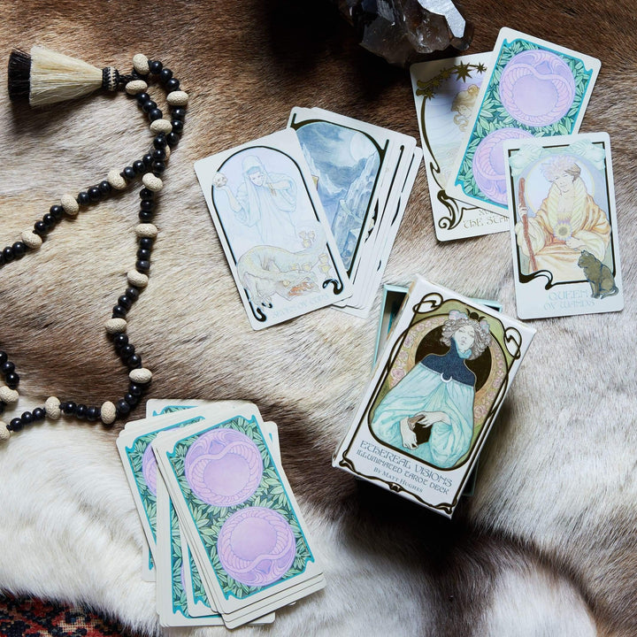The Huntress New York Ethereal Visions | Tarot Card Deck