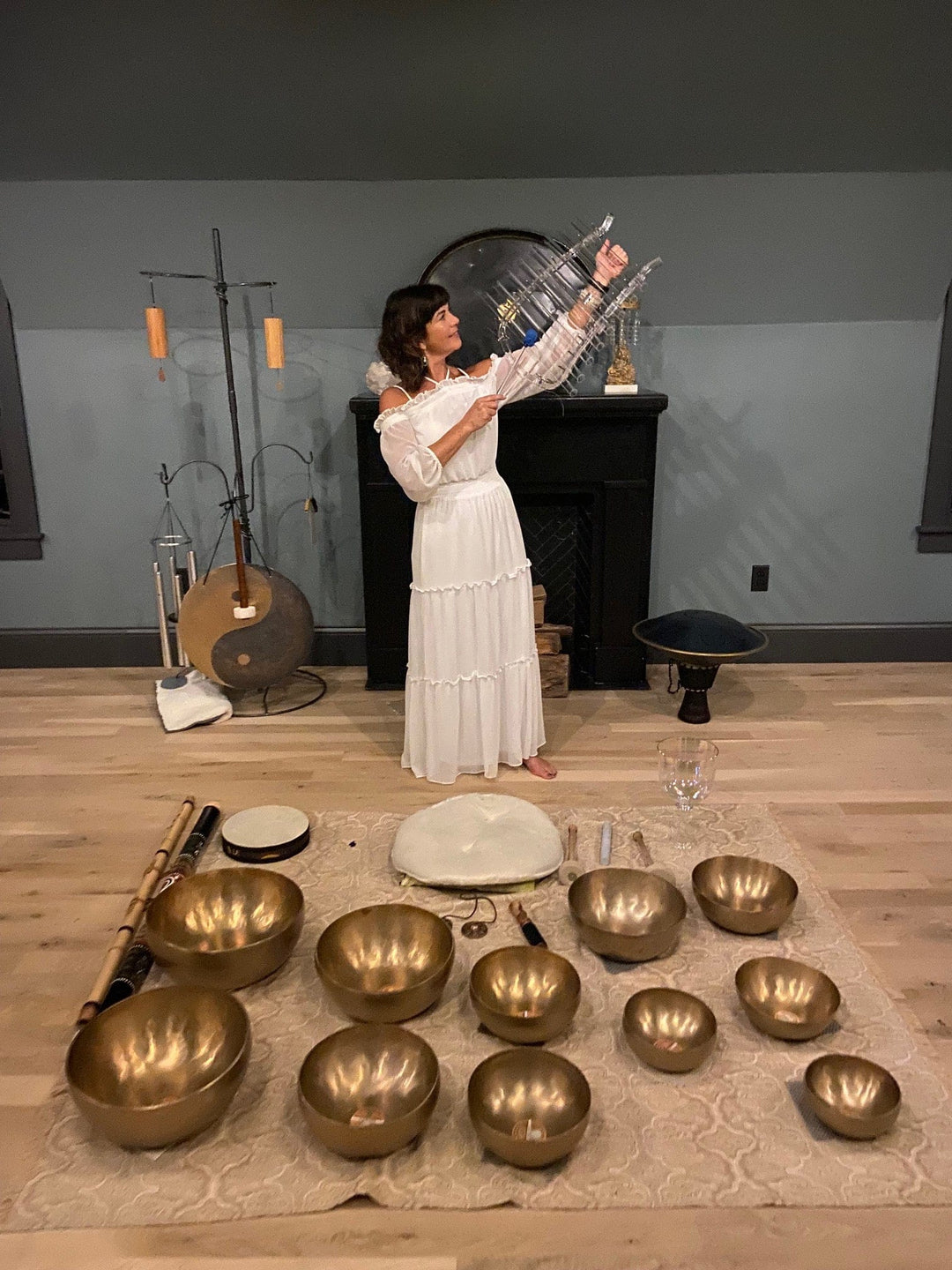 The Huntress New York Event June Sound Bath Event with Holly Conetta
