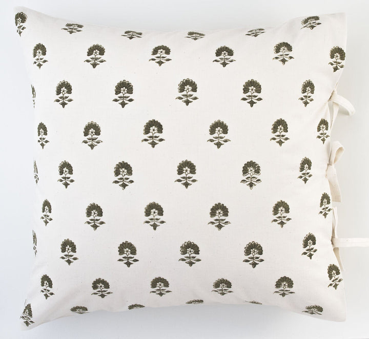 Les Indiennes Pillows Grey/White / 22" x 22" Elise French Grey Square Pillow Sham
