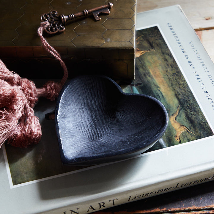 The Huntress home collection Soapstone Heart Bowl