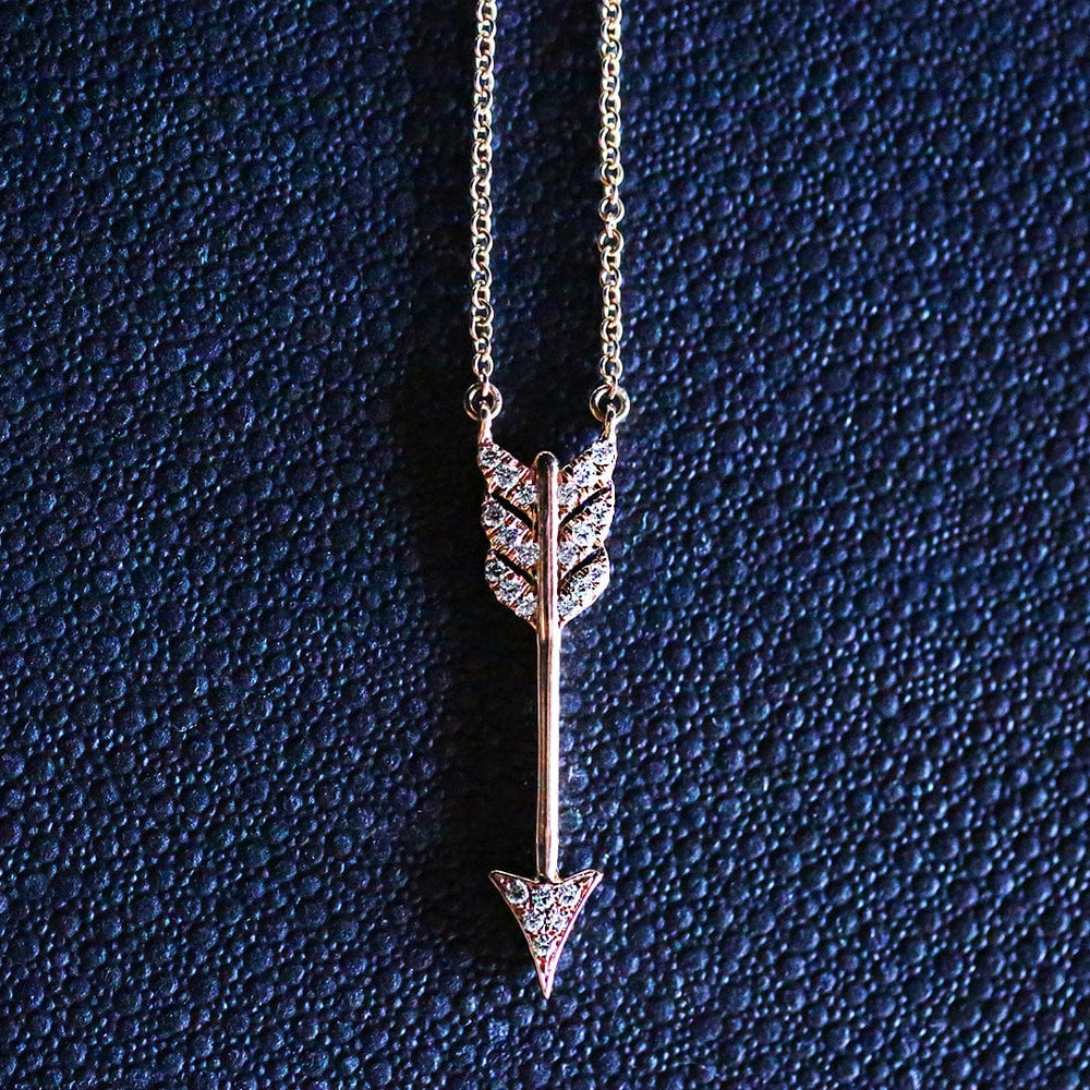 THE HUNTRESS Necklaces Gold with Diamonds Arrow Necklace