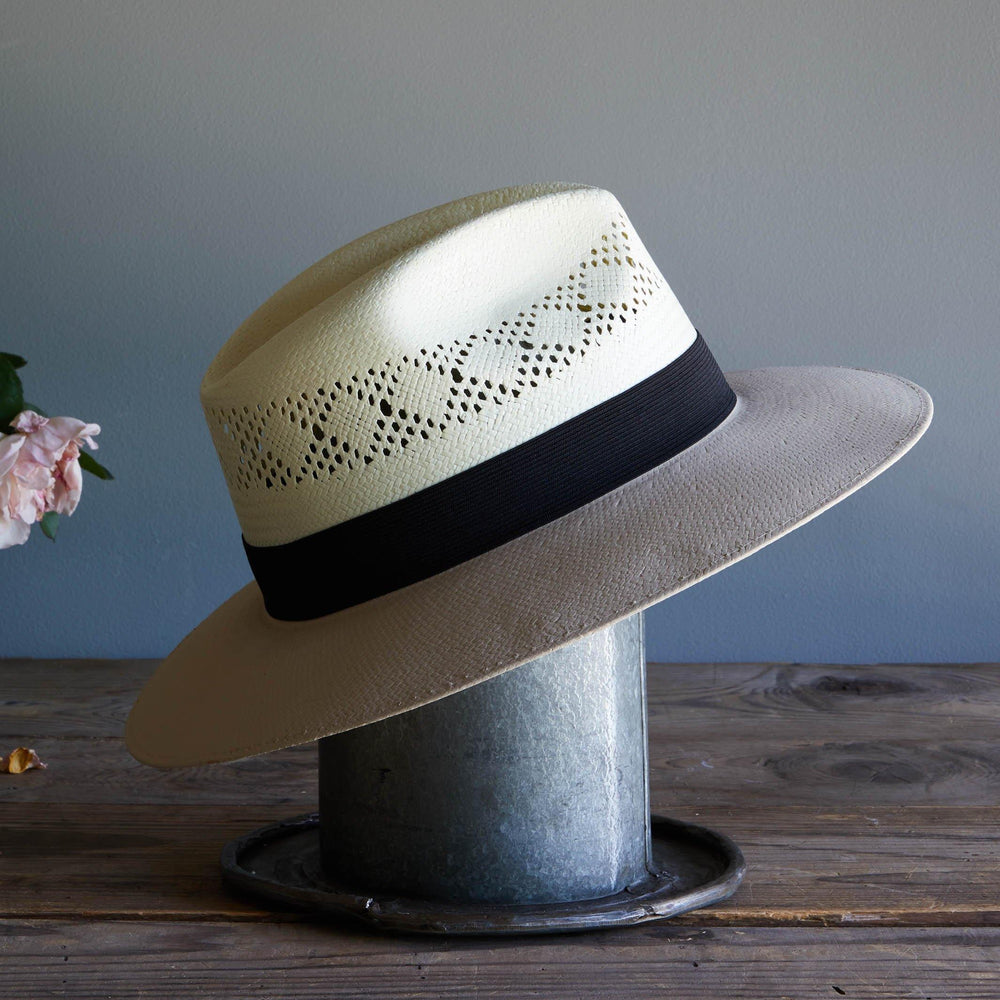 The Huntress New York Biuriful Hat | Tan