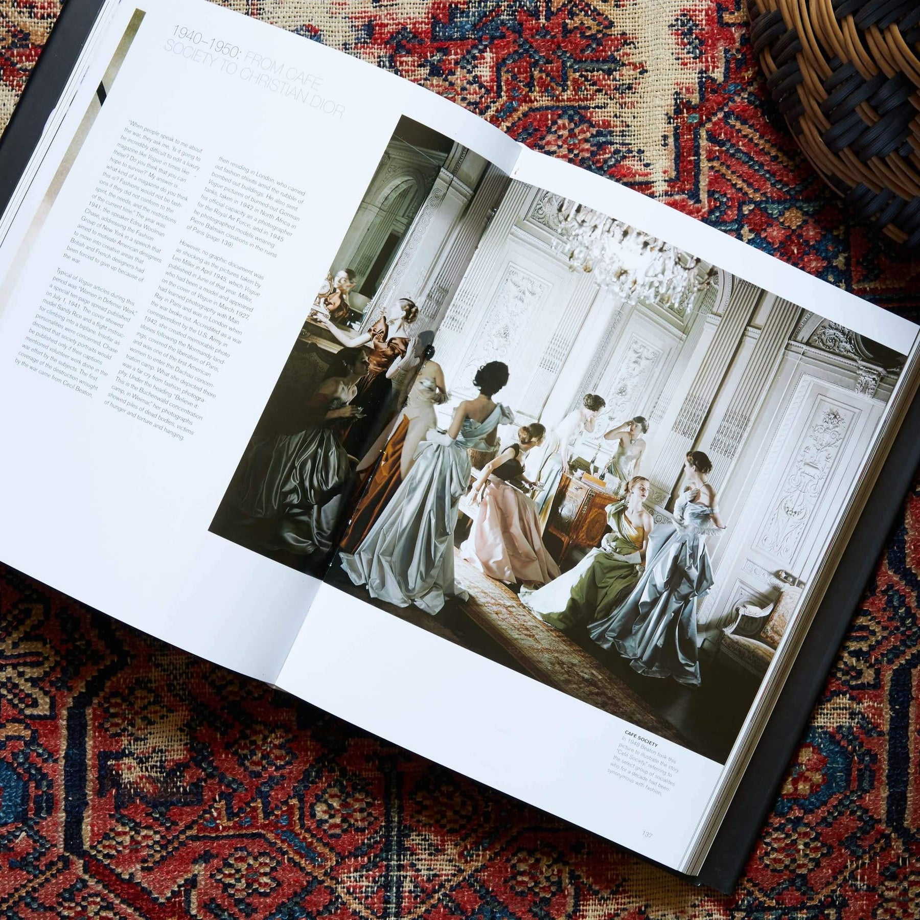 Vogue Illustrated History of the World's Most Famous Fashion Magazine